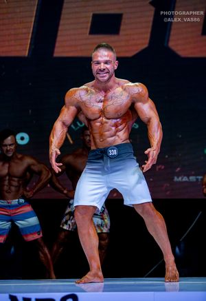 MEN‘S PHYSIQUE 174